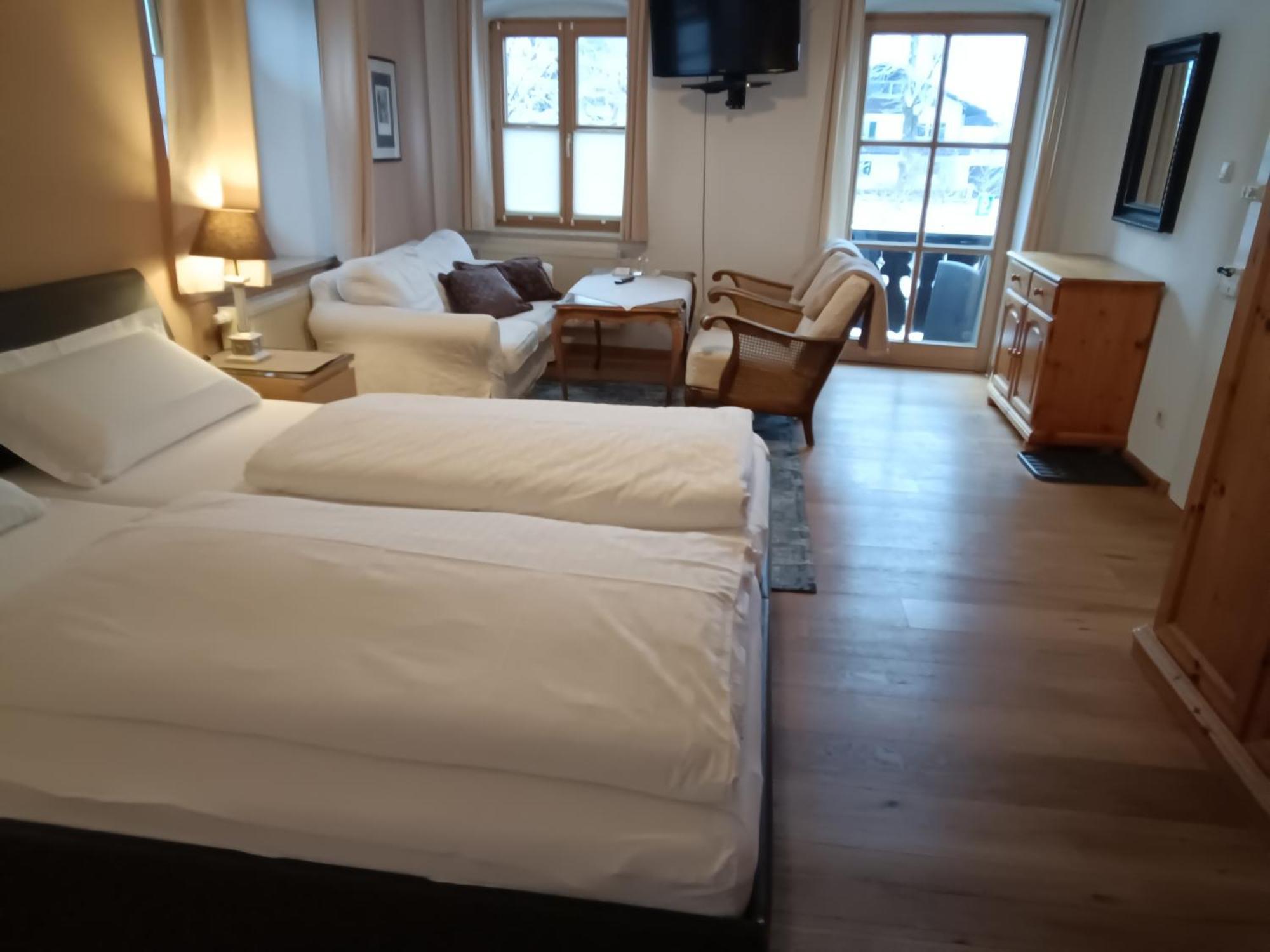 Gaestehaus Nicole Γκάρμις-Παρτενκίρχεν Εξωτερικό φωτογραφία